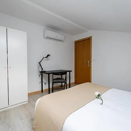 Duplex Bento Junior - T5 Ideal Familias - דירה *